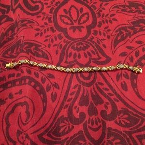 Accessories - Bracelet Accessories - Bracelet